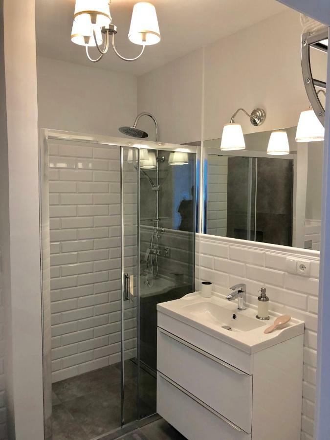 Apartament Julia Karwia Esterno foto