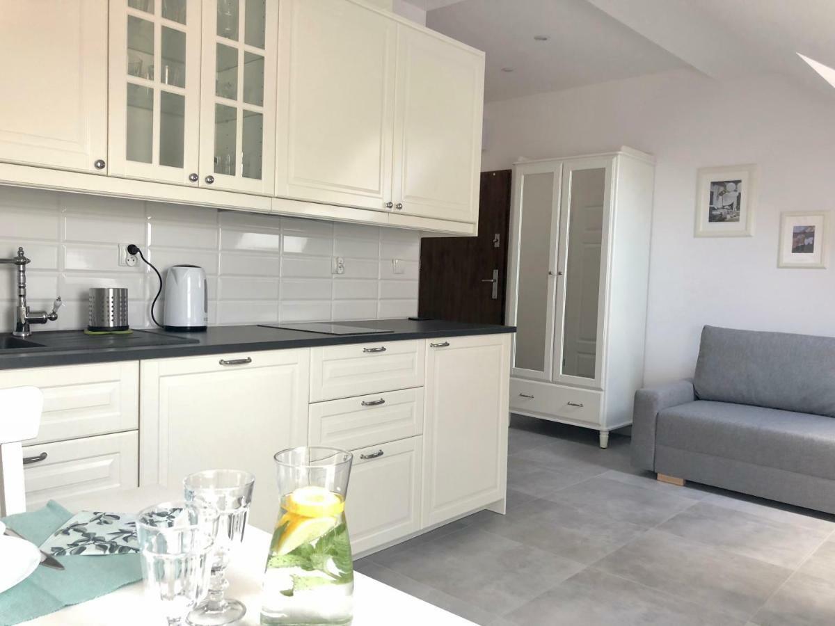 Apartament Julia Karwia Esterno foto