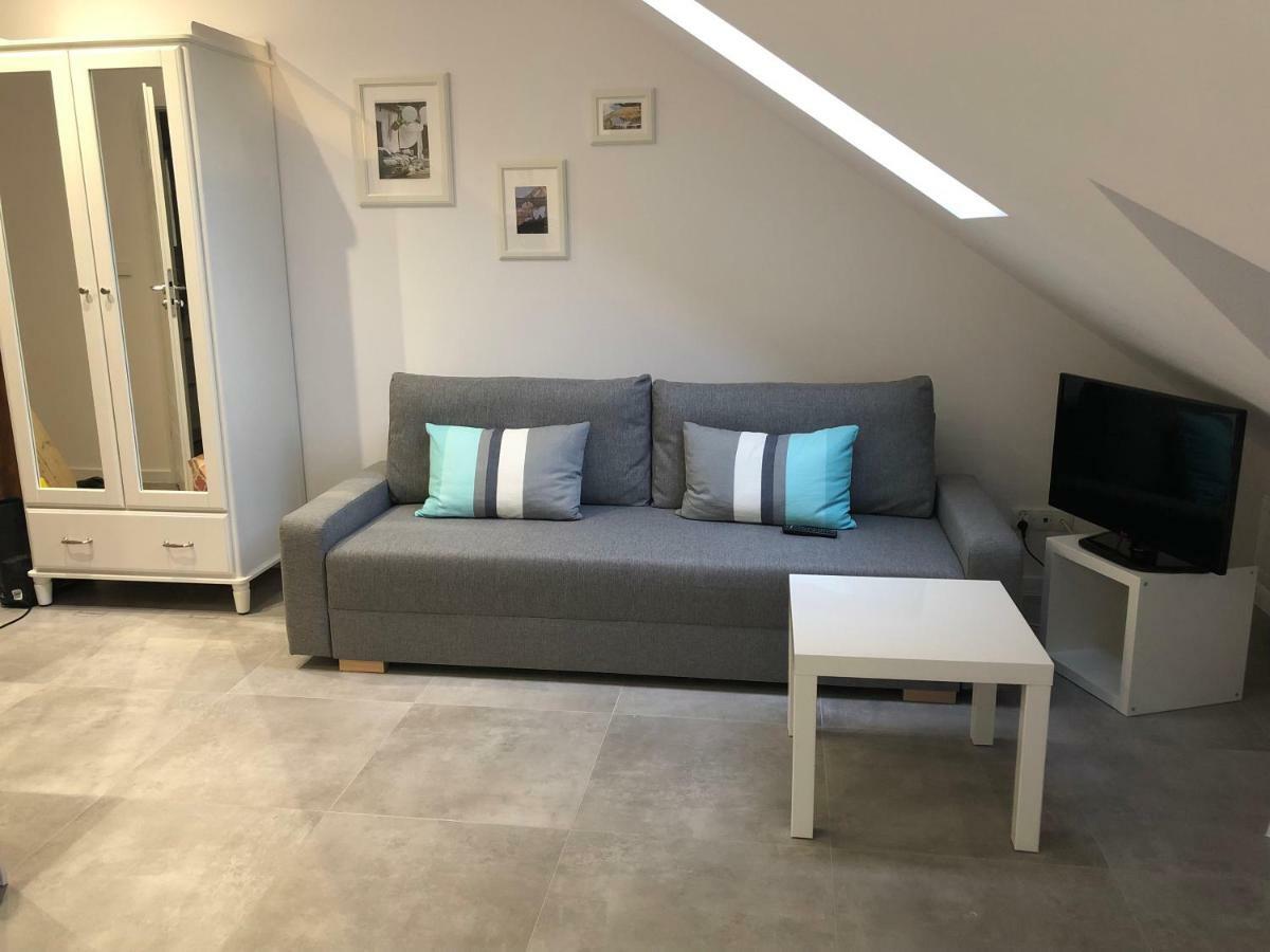Apartament Julia Karwia Esterno foto