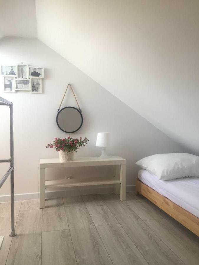 Apartament Julia Karwia Esterno foto